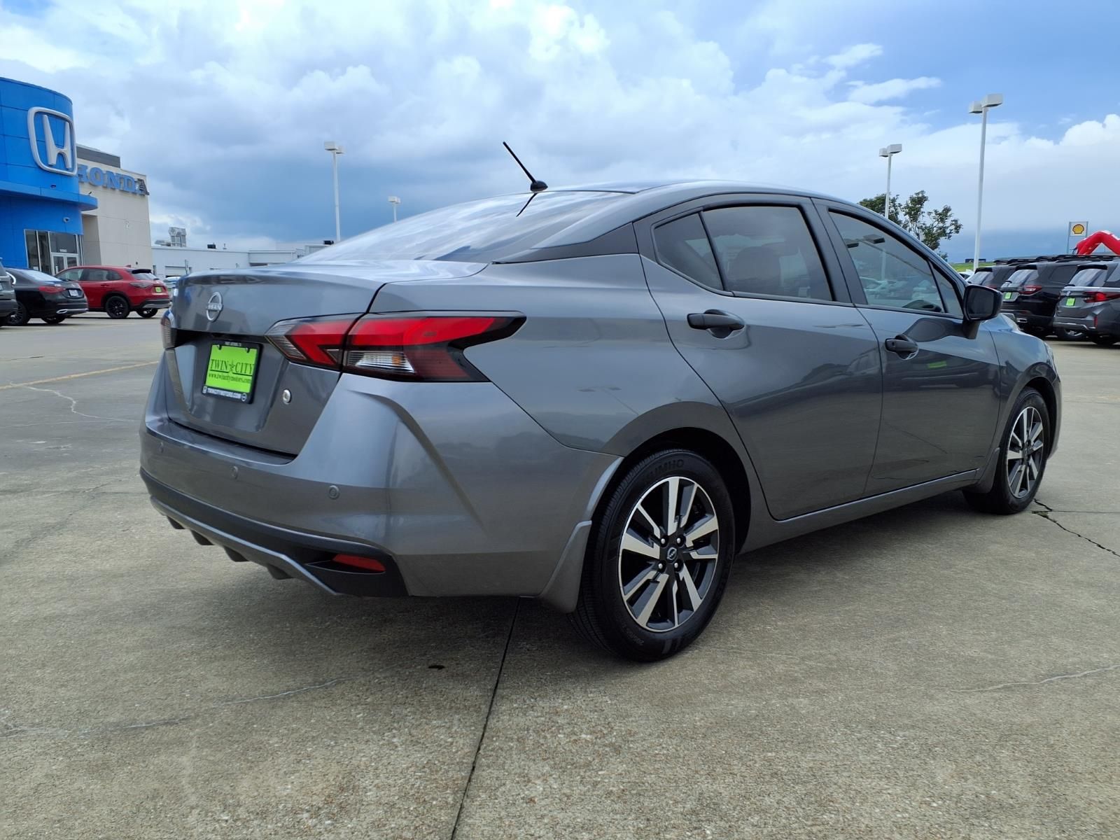 nissan versa sedan 2025 3N1CN8DV6SL862635 image nissan versa sedan 2025 3N1CN8DV6SL862635 image